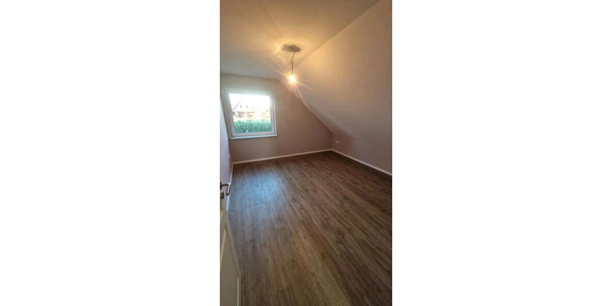Etagenwohnung Esterwegen - 3 Zimmer, 95 m&sup2;, 600&euro; | Angebot:25512103