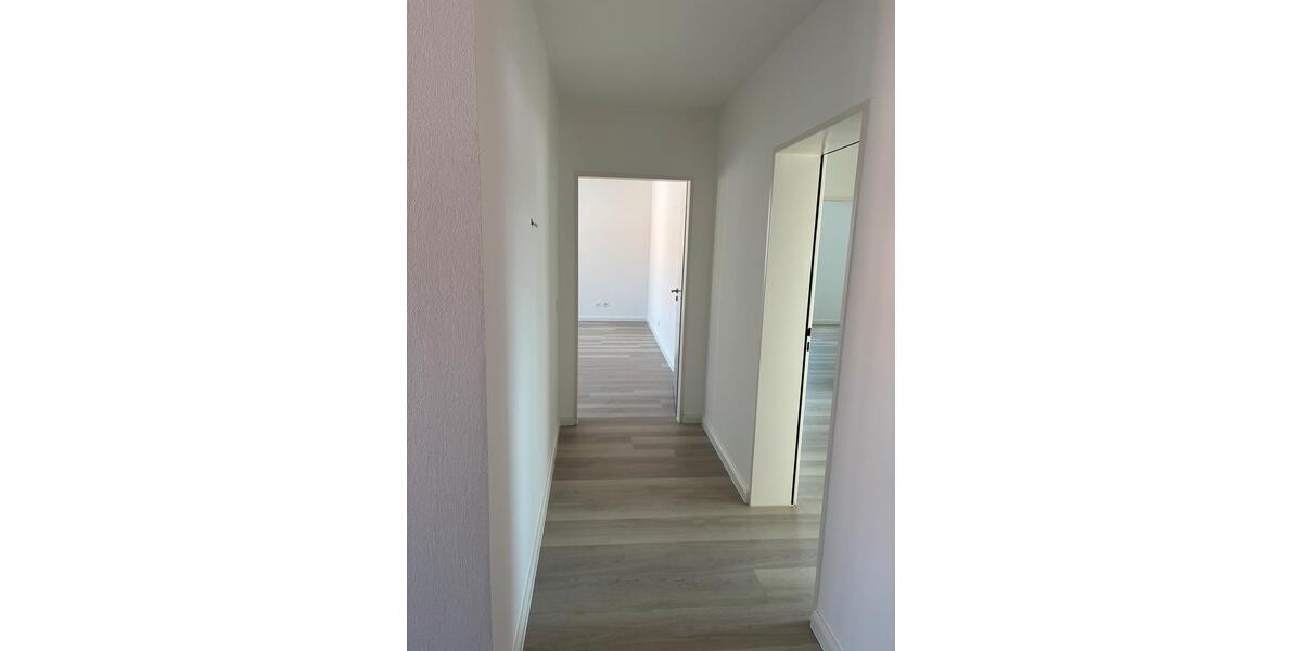 Etagenwohnung Königslutter am Elm - 3 Zimmer, 91 m&sup2;, 795&euro; | Angebot:25751900