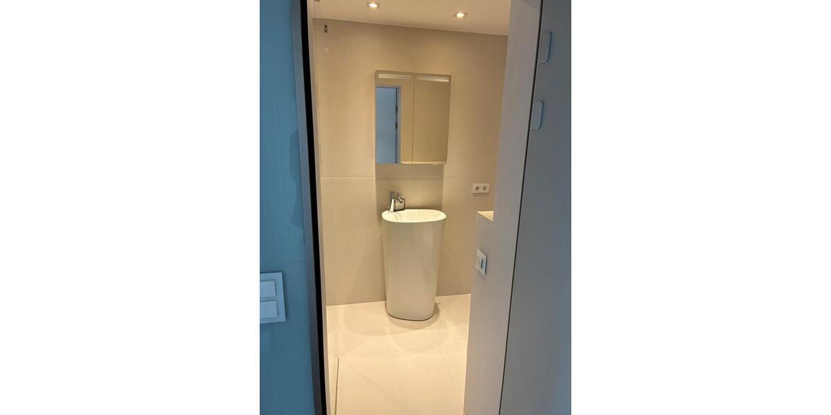 Dachgeschoßwohnung Coburg - 3 Zimmer, 100 m&sup2;, 1.250&euro; | Angebot:26413743