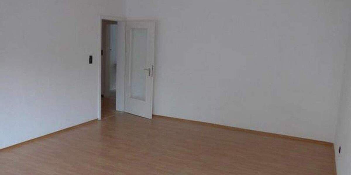 Etagenwohnung Rodalben - 3 Zimmer, 100 m&sup2;, 690&euro; | Angebot:25657424