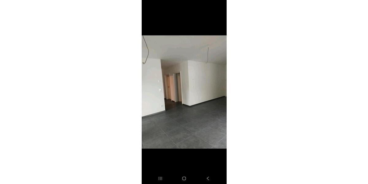 Etagenwohnung Oberursel (Taunus) - 2 Zimmer, 70 m&sup2;, 990&euro; | Angebot:25313522