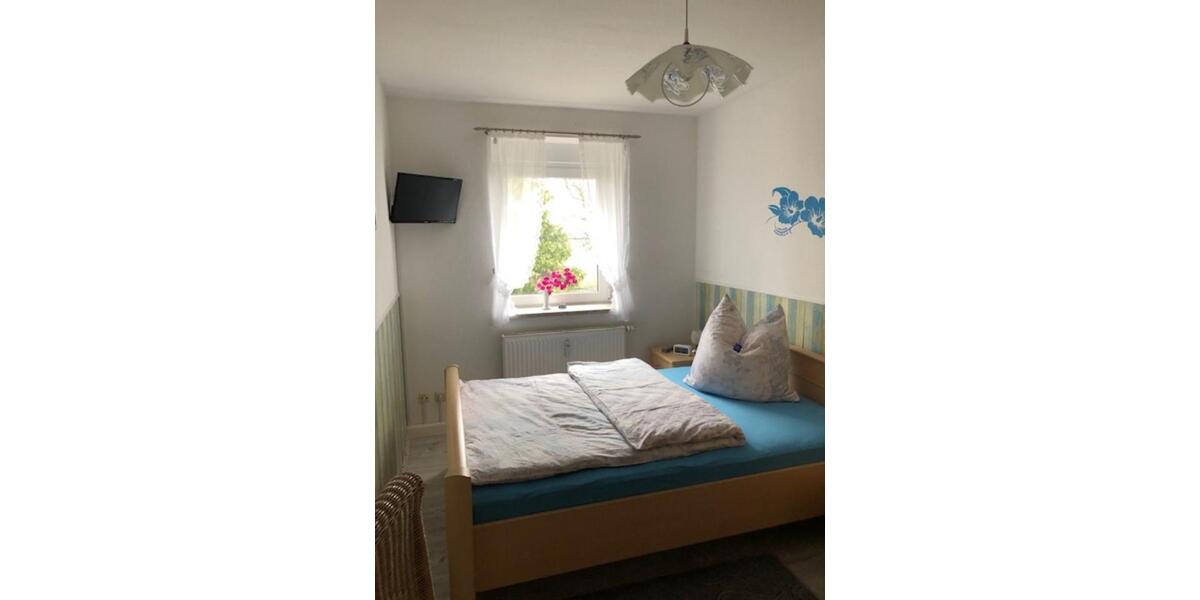 Wohnen auf Zeit Rositz - 6 Zimmer, 87 m&sup2;, 33&euro; | Angebot:20253384