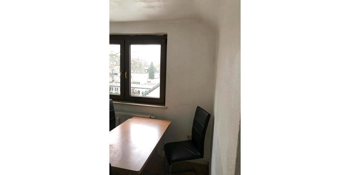 Dachgeschoßwohnung Krefeld - 2 Zimmer, 59 m&sup2;, 770&euro; | Angebot:24778093