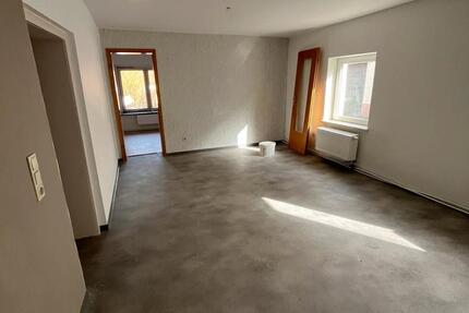 Wohnung Dassel - 3 Zimmer, 110 m&sup2;, 600&euro; | Angebot:25427701