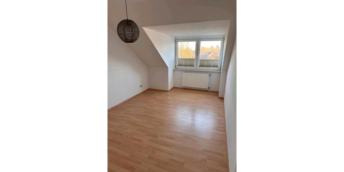 Maisonettenwohnung Rastede - 3 Zimmer, 94 m&sup2;, 1.140&euro; | Angebot:25945766