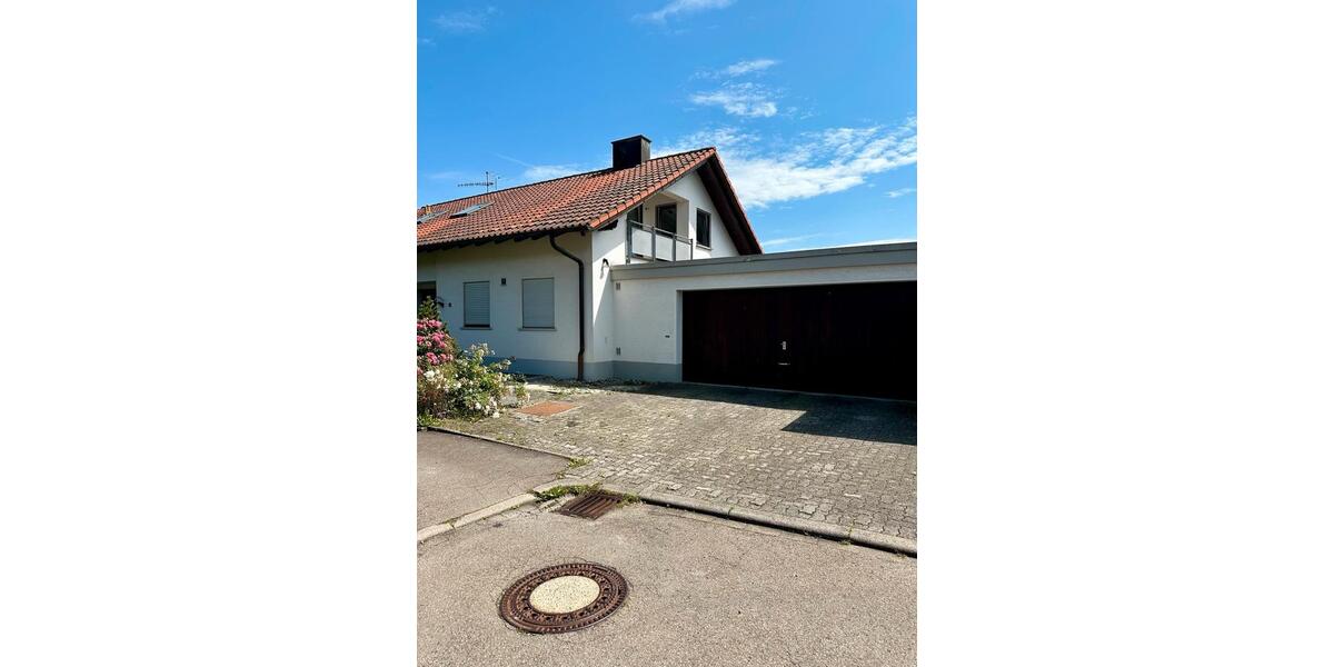 Erdgeschoßwohnung Balingen - 4 Zimmer, 150 m&sup2;, 1.350&euro; | Angebot:25168968