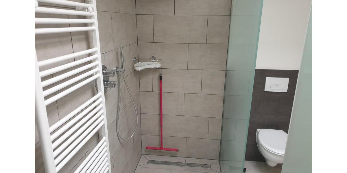 Loft - Studio - Atelier Gütersloh - 4 Zimmer, 200 m&sup2;, 1.350&euro; | Angebot:24801781