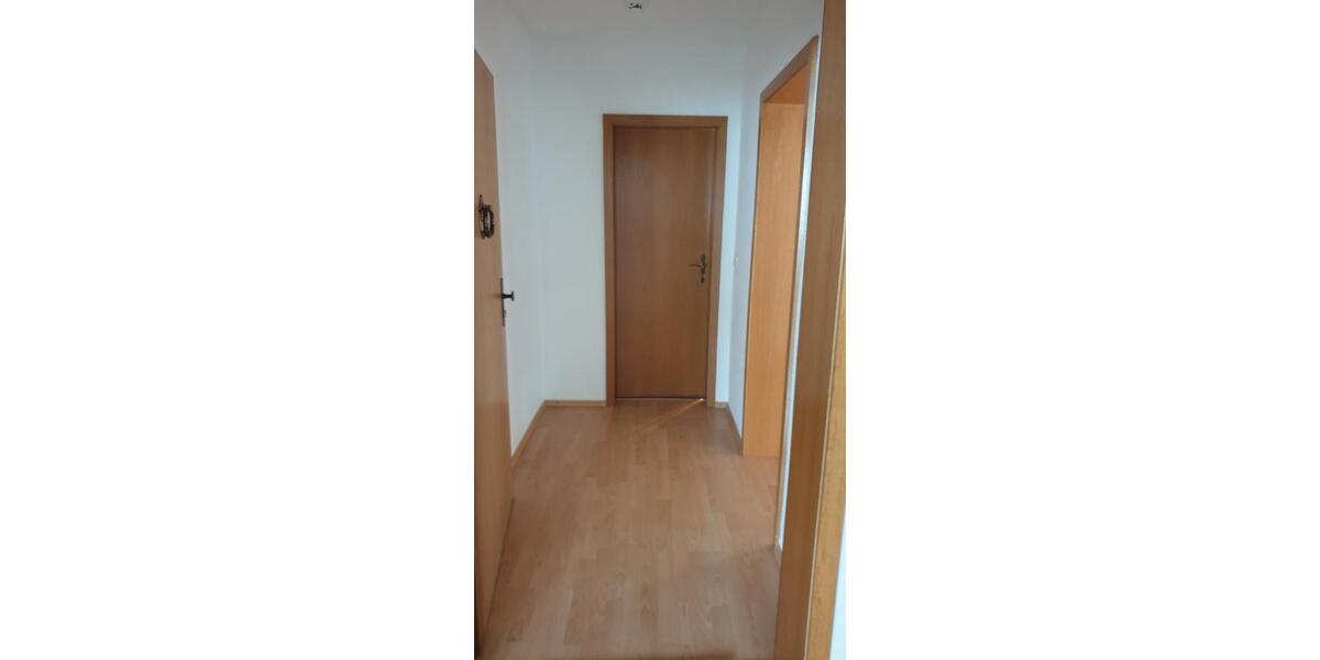 Etagenwohnung Landshut - 2.5 Zimmer, 60 m&sup2;, 612&euro; | Angebot:26606051