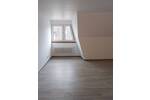 große Dachgeschoßwohnung mit Ausblick