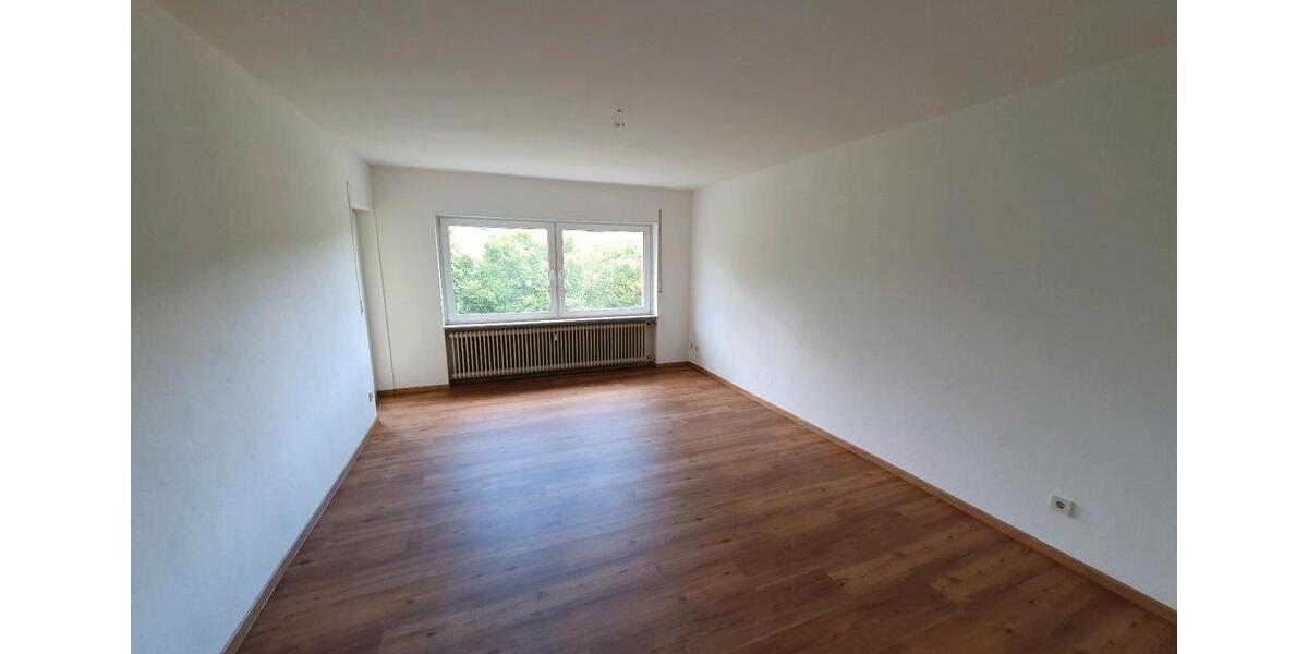 Erdgeschoßwohnung Neukirchen - 2 Zimmer, 60 m&sup2;, 480&euro; | Angebot:25592147