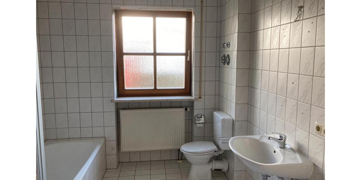 Erdgeschoßwohnung Abensberg - 2 Zimmer, 62 m&sup2;, 700&euro; | Angebot:26047298