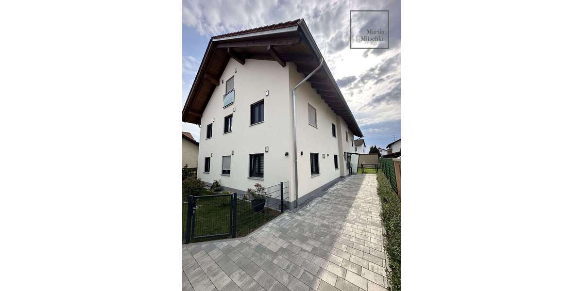 Etagenwohnung Mühldorf - 3 Zimmer, 85 m&sup2;, 1.190&euro; | Angebot:26984105