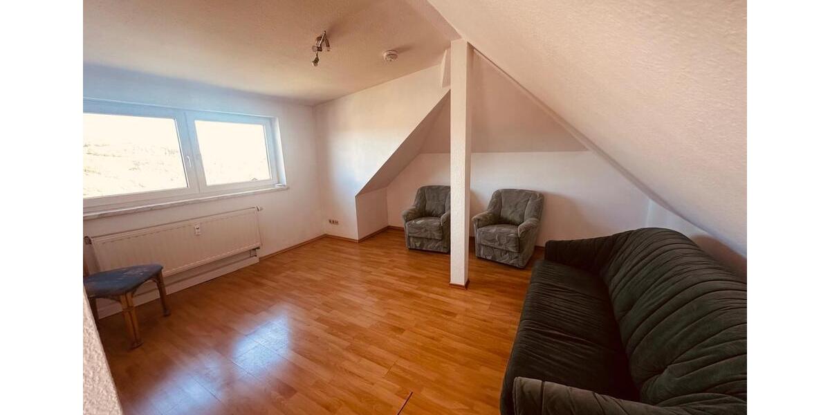 Dachgeschoßwohnung Wurzbach - 3 Zimmer, 63 m&sup2;, 380&euro; | Angebot:26544352