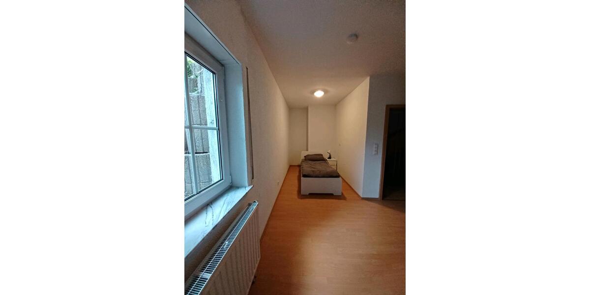 Wohnen auf Zeit Herschweiler-Pettersheim Pettersheim - 7 Zimmer, 216 m&sup2;, 3.800&euro; | Angebot:26647518