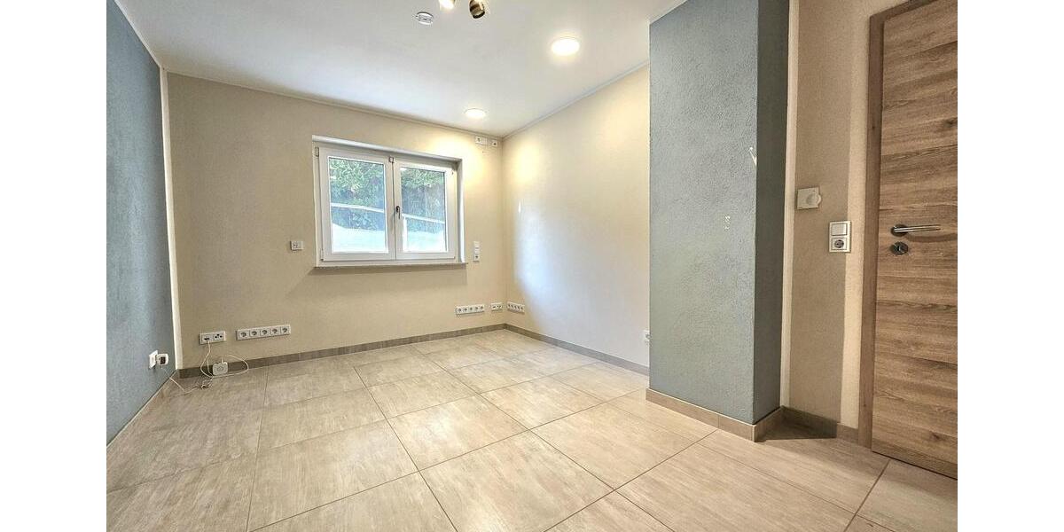 Mehrfamilienhaus, Wohnhaus Bad Soden-Salmünster Salmünster - 7.5 Zimmer, 310 m&sup2;, 2.490&euro; | Angebot:26508540