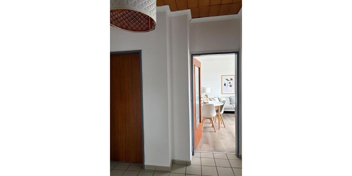 Etagenwohnung Hüllhorst - 4 Zimmer, 90 m&sup2;, 850&euro; | Angebot:26535336