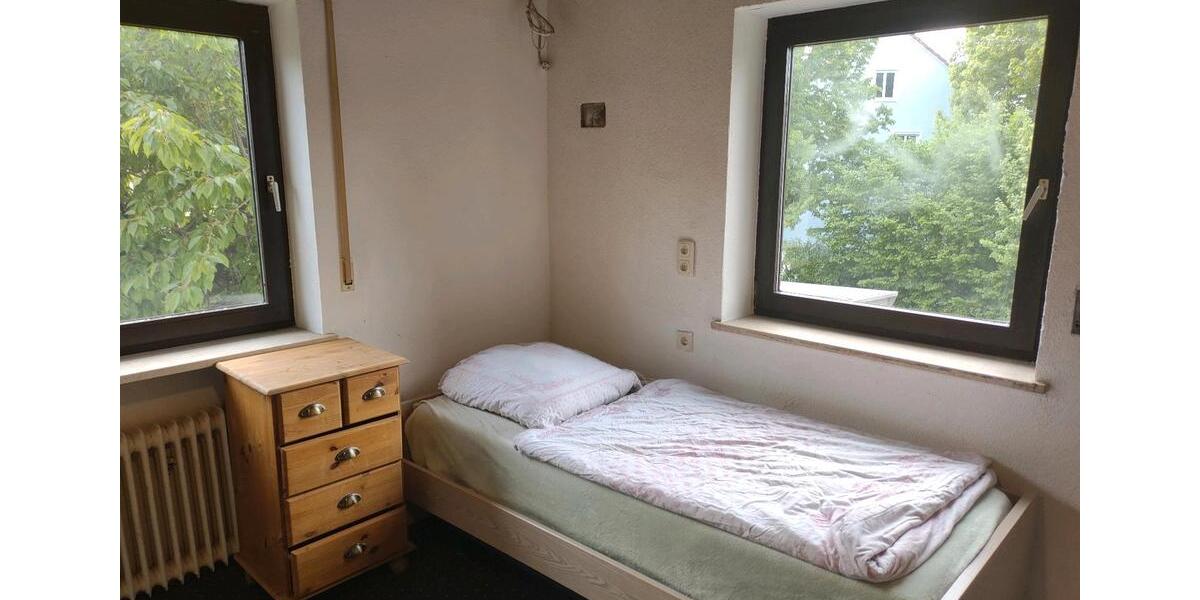 Wohnen auf Zeit Dingolfing - 1 Zimmer, 25 m&sup2;, 350&euro; | Angebot:26551347