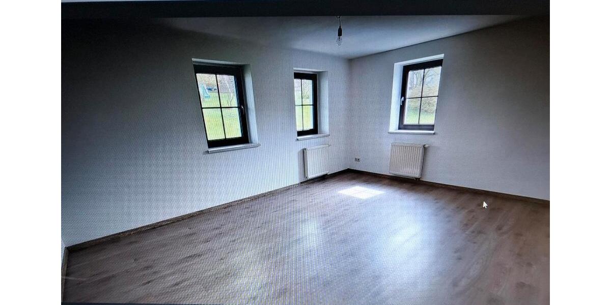 Erdgeschoßwohnung Brand-Erbisdorf Erbisdorf - 2 Zimmer, 84 m&sup2;, 886&euro; | Angebot:26613600