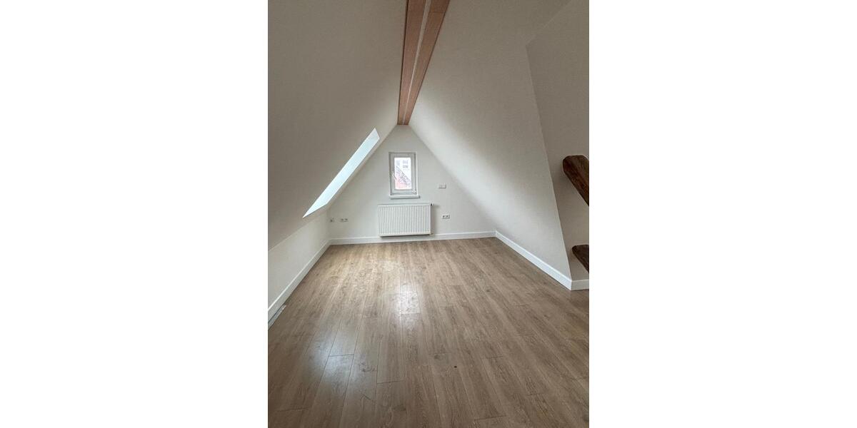 Einfamilienhaus Schwaigern - 4 Zimmer, 120 m&sup2;, 1.700&euro; | Angebot:24977745