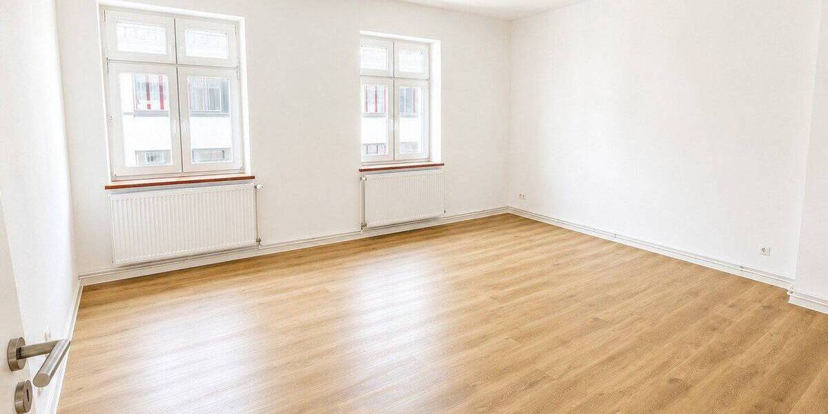 Etagenwohnung Stralsund Frankenvorstadt - 4 Zimmer, 82 m&sup2;, 1.075&euro; | Angebot:26831989