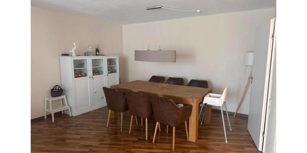 Etagenwohnung Gütersloh - 3 Zimmer, 93 m&sup2;, 990&euro; | Angebot:26395074