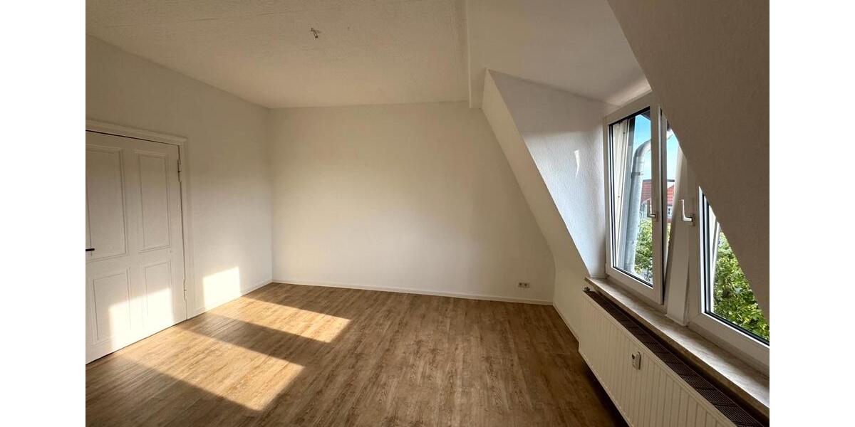 Dachgeschoßwohnung Wittenberg Lutherstadt - 3 Zimmer, 63 m&sup2;, 365&euro; | Angebot:26699410