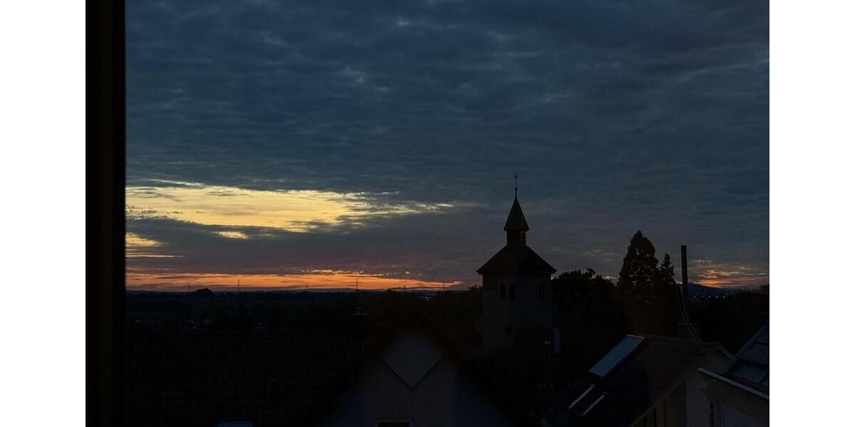 Penthouse zur Zwischenmiete, voll möbliert, 20 min nach Stuttgart 3.5 zimmer