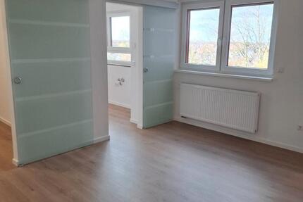 Wohnung Ludwigsburg Oßweil - 4.5 Zimmer, 105 m&sup2;, 1.620&euro; | Angebot:26003053