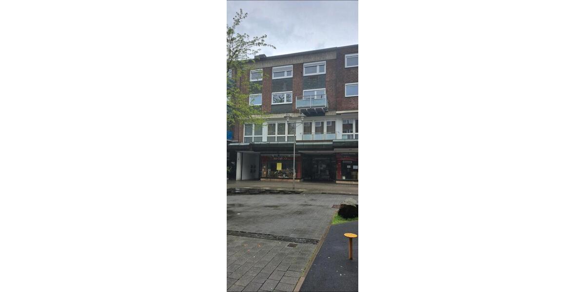 WOHNUNG PRAXIS BÜRO LAGER ZU VERMIETEN 5 zimmer