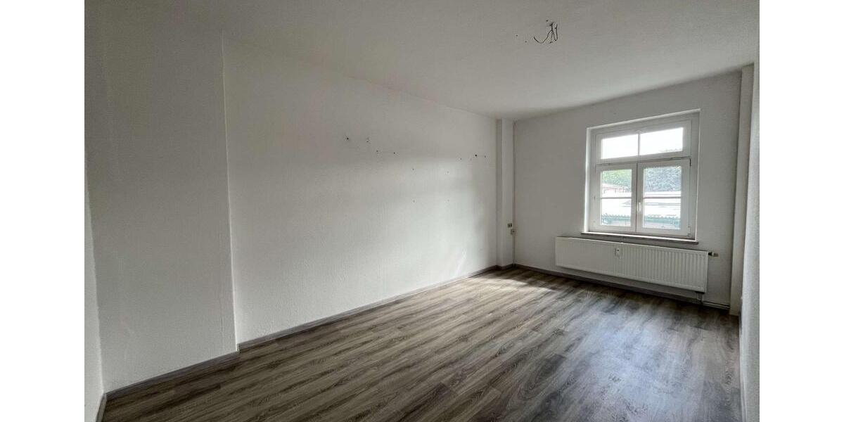 Erdgeschoßwohnung Hainichen - 2 Zimmer, 49 m&sup2;, 290&euro; | Angebot:22550493