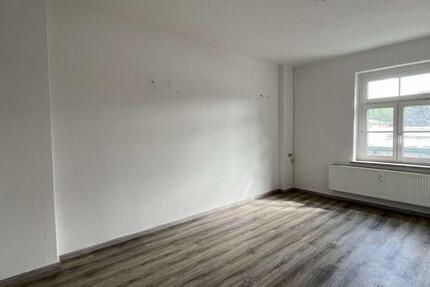 Wohnung Hainichen - 2 Zimmer, 49 m&sup2;, 290&euro; | Angebot:22550493