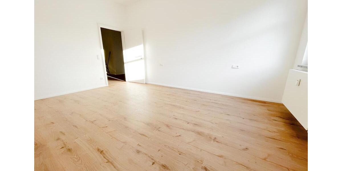 Etagenwohnung Ilsfeld - 4.5 Zimmer, 96 m&sup2;, 1.150&euro; | Angebot:26619123