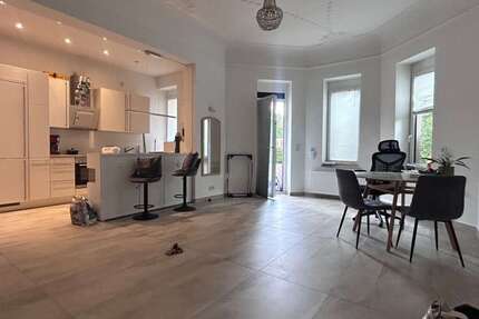 Wohnung Hanau Innenstadt - 3 Zimmer, 75 m&sup2;, 1.100&euro; | Angebot:26607644