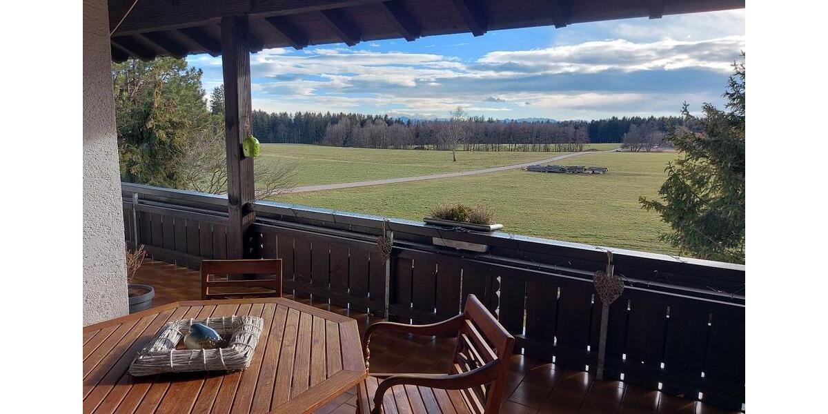 Sehr schöne 5 Zimmer-Wohnung in traumhafter Lage 5 zimmer