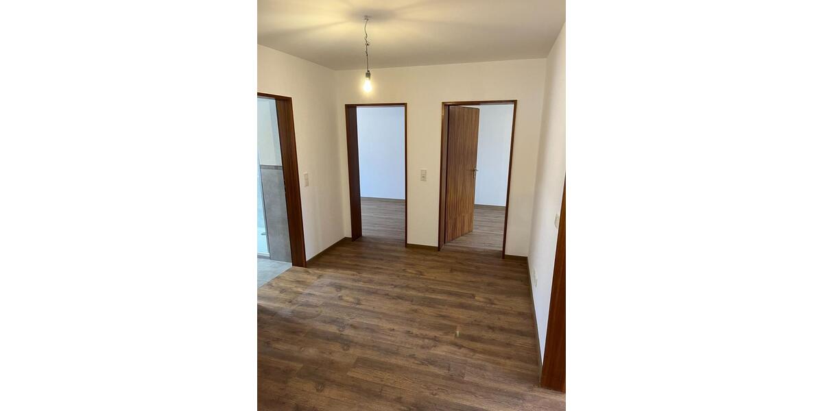 Etagenwohnung Bad Kissingen - 4 Zimmer, 115 m&sup2;, 1.200&euro; | Angebot:25637742