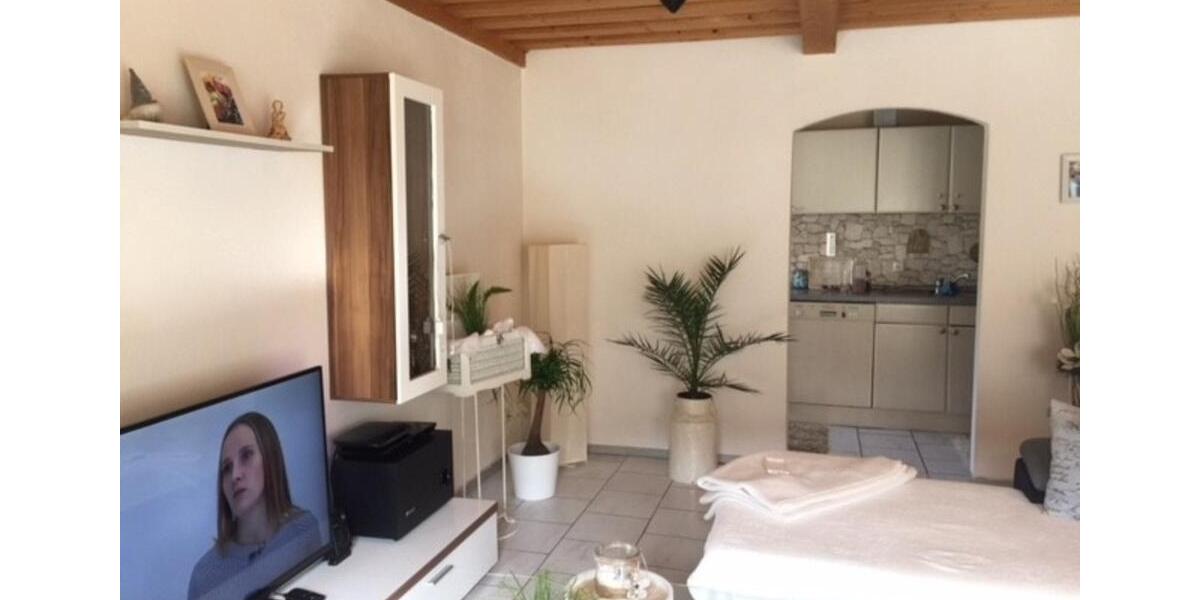 Etagenwohnung Zenting - 1 Zimmer, 50 m&sup2;, 405&euro; | Angebot:25405496