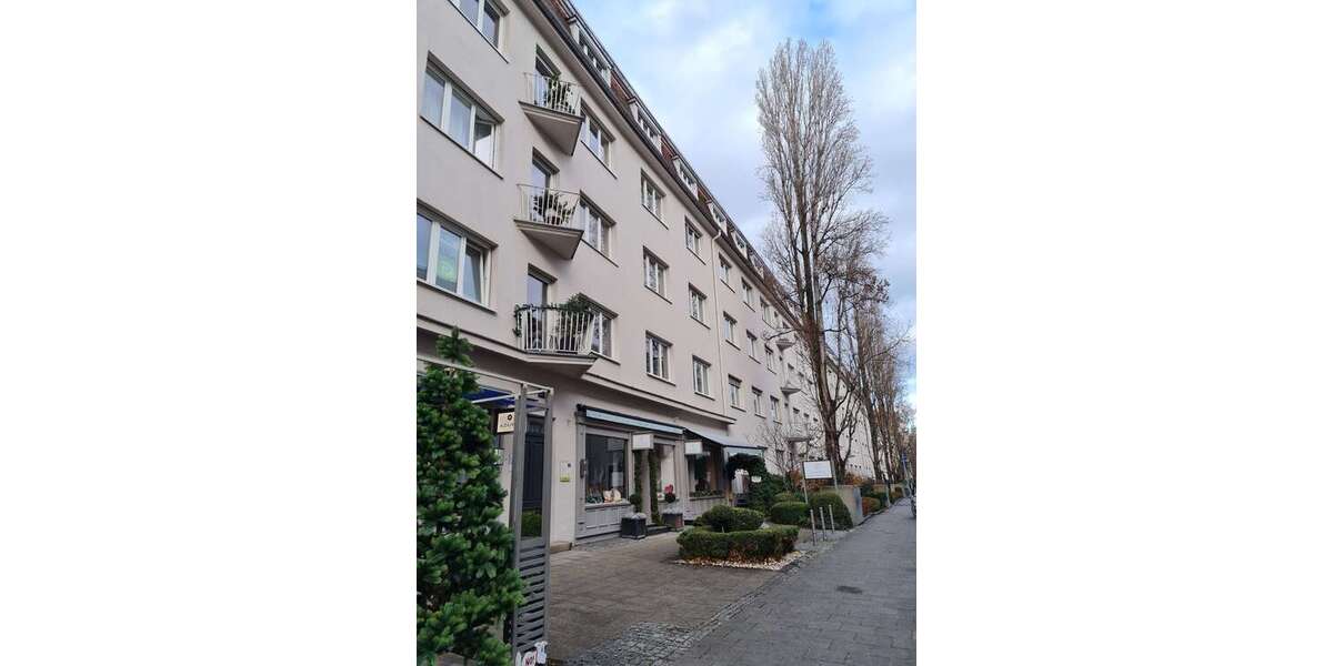 Etagenwohnung München Altbogenhausen - 4 Zimmer, 115 m&sup2;, 3.100&euro; | Angebot:24710245