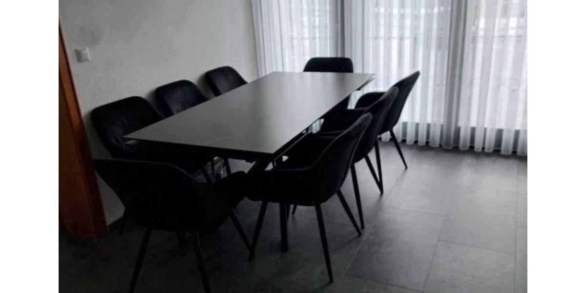 Etagenwohnung Hürth - 3 Zimmer, 111 m&sup2;, 1.400&euro; | Angebot:25355980