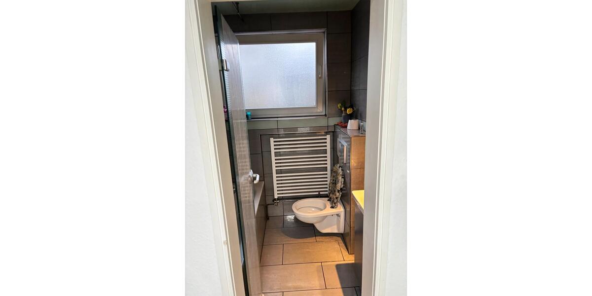 Wohnen auf Zeit Bad Hersfeld - 5 Zimmer, 160 m&sup2;, 27&euro; | Angebot:24718945