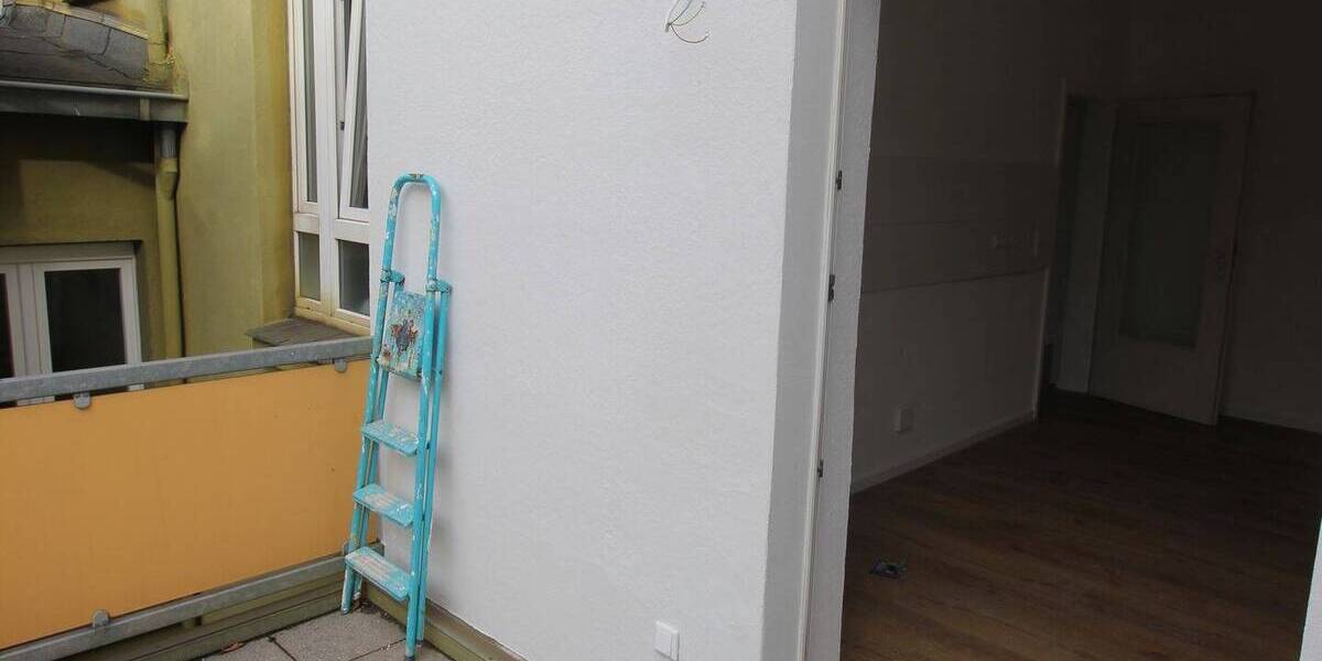 DU , Dellpl.25, 2.OG, 85 m², 2 Zi, Flur, Küche, Bad,Balkon,zusätzl.ein App. 1 Zi.,Flur,WC,1 gr.Einbauschrank 3 zimmer