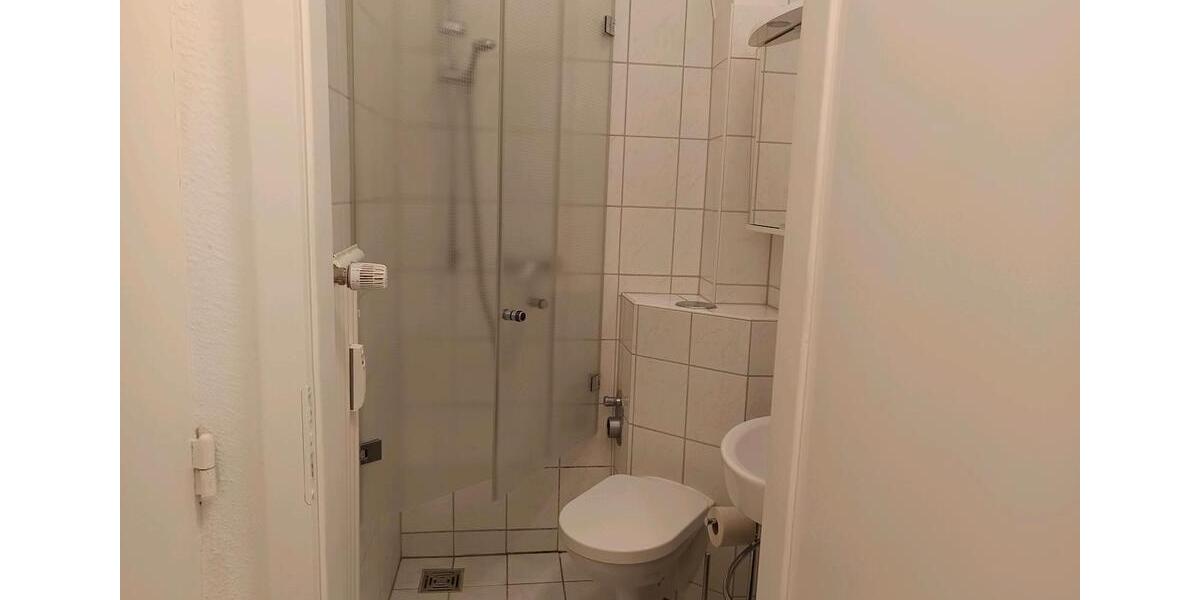 Wohnen auf Zeit Pinneberg - 1 Zimmer, 30 m&sup2;, 890&euro; | Angebot:26268456