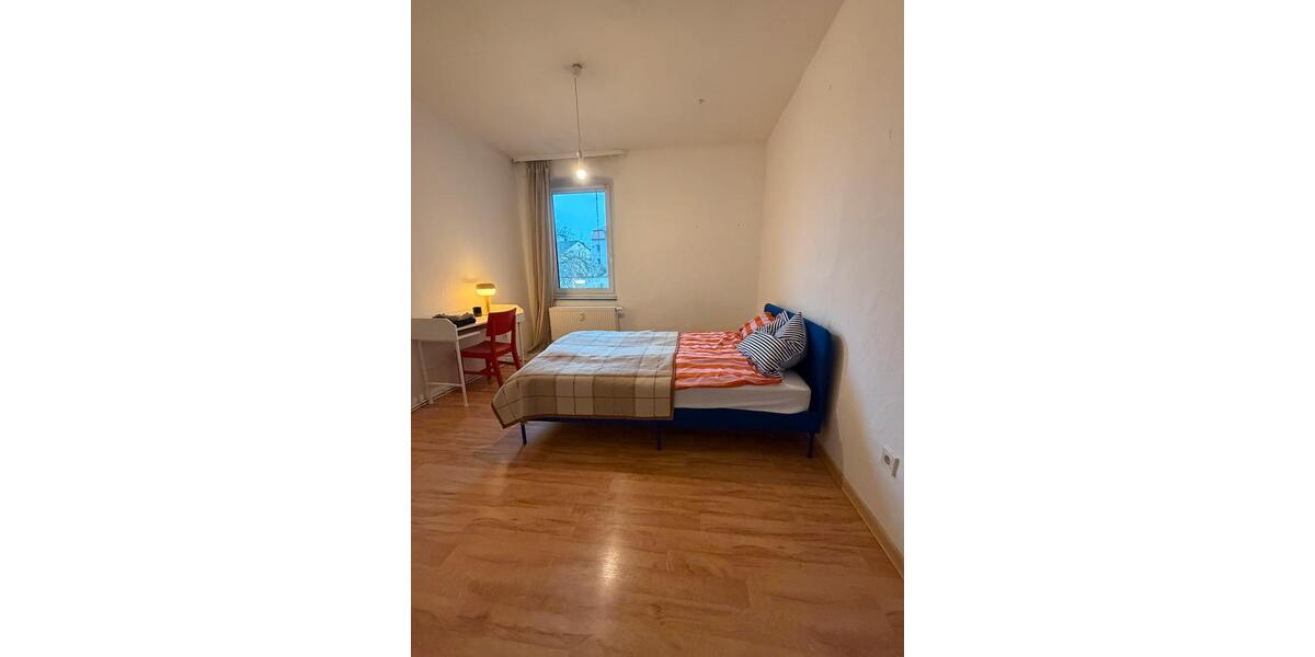 Wohnen auf Zeit Bayreuth Altstadt - 3 Zimmer, 17 m&sup2;, 320&euro; | Angebot:25588003
