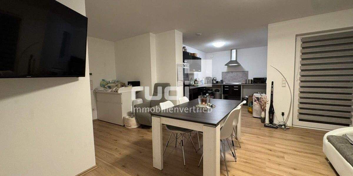 Etagenwohnung Erwitte - 2 Zimmer, 75 m&sup2;, 790&euro; | Angebot:24813819