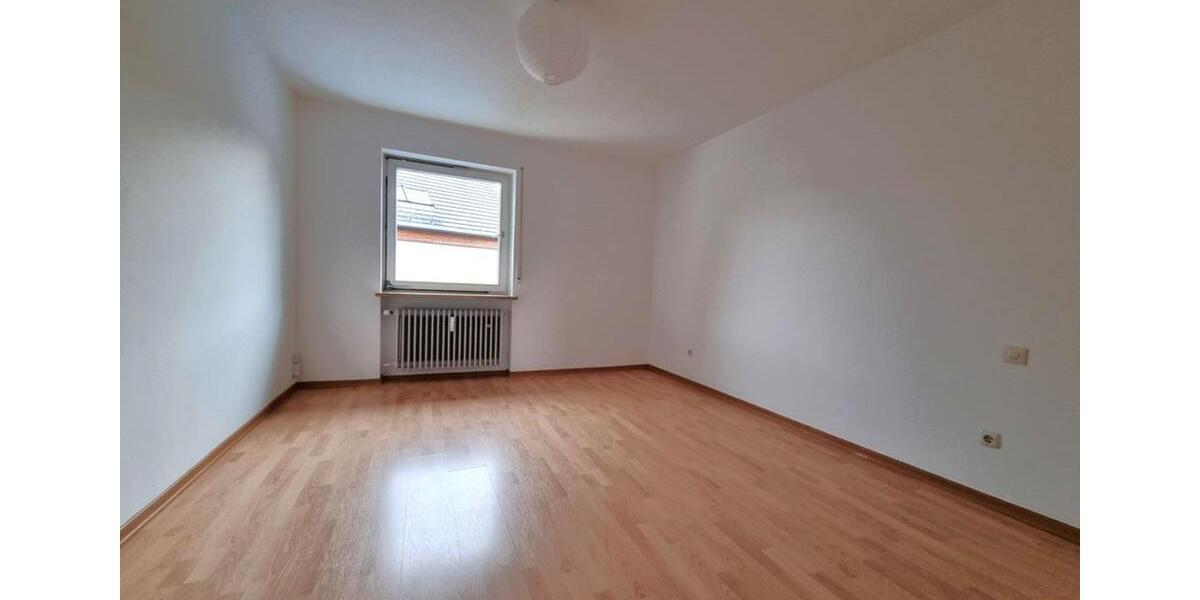 Etagenwohnung Seefeld - 4 Zimmer, 111 m&sup2;, 1.840&euro; | Angebot:24658306