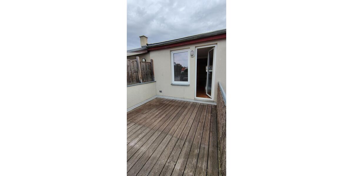 Dachgeschoßwohnung Weimar - 2 Zimmer, 76 m&sup2;, 798&euro; | Angebot:26496282