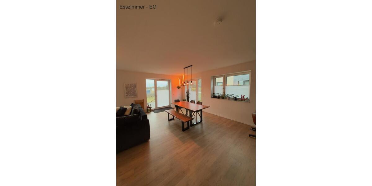 Doppelhaushälfte Rieseby - 4 Zimmer, 135 m&sup2;, 1.750&euro; | Angebot:25933685