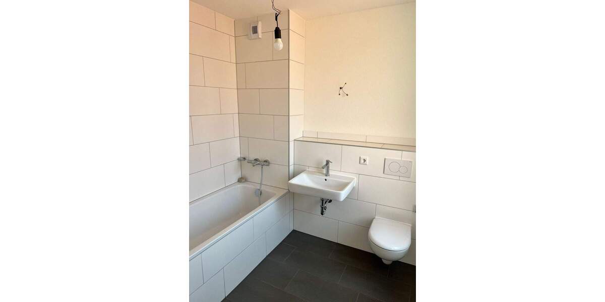 Etagenwohnung Frankfurt am Main Schwanheim - 2 Zimmer, 57 m&sup2;, 1.180&euro; | Angebot:25929047