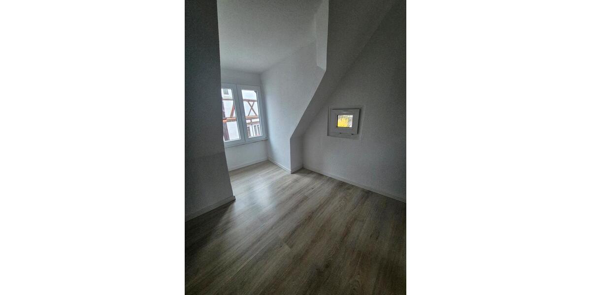 Einfamilienhaus Bad Orb - 6 Zimmer, 120 m&sup2;, 1.200&euro; | Angebot:25924205