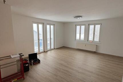 4 Zimmer Wohnung, neu renoviert in Freyung 4 zimmer