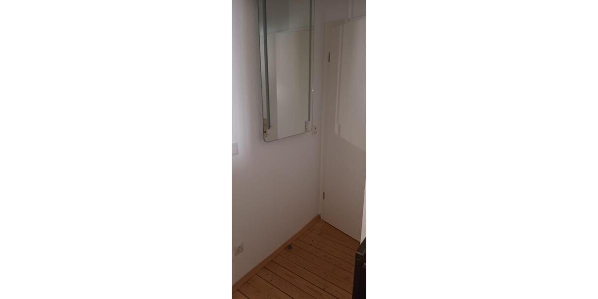 Wohnen auf Zeit Schriesheim - 1 Zimmer, 14 m&sup2;, 450&euro; | Angebot:26581476